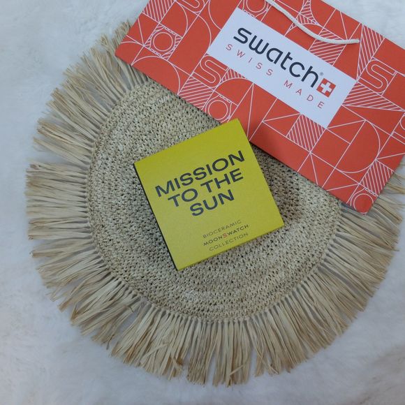 Omega x Swatch Bioceramic Moonswatch Mission to the Sun main image 7